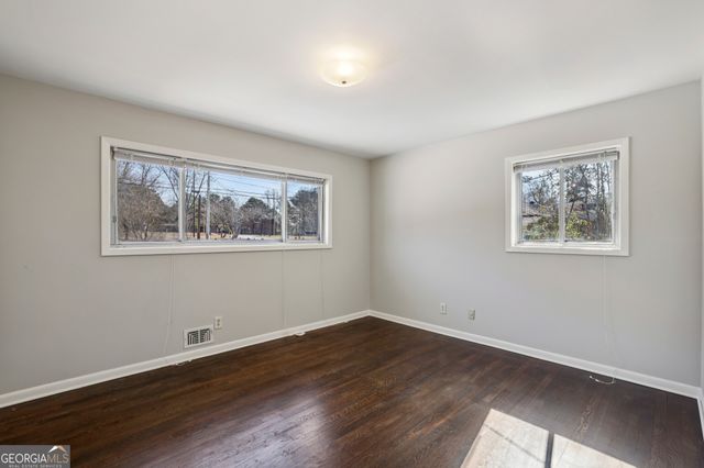 1050 rays Road, Stone Mountain, GA 30083