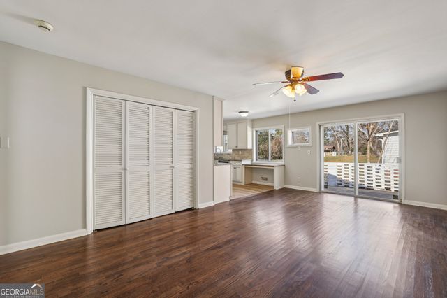 1050 rays Road, Stone Mountain, GA 30083