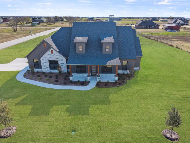 4665 Christie Avenue, Caddo Mills, TX 75135