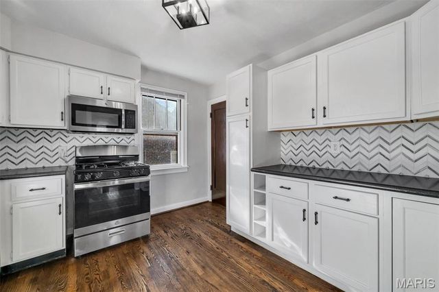 2649 Melvin Avenue, St Louis, MO 63144