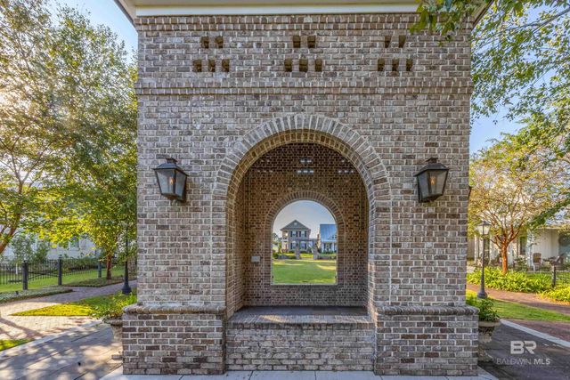 2616 Arcadia Street, Gulf Shores, AL 36542