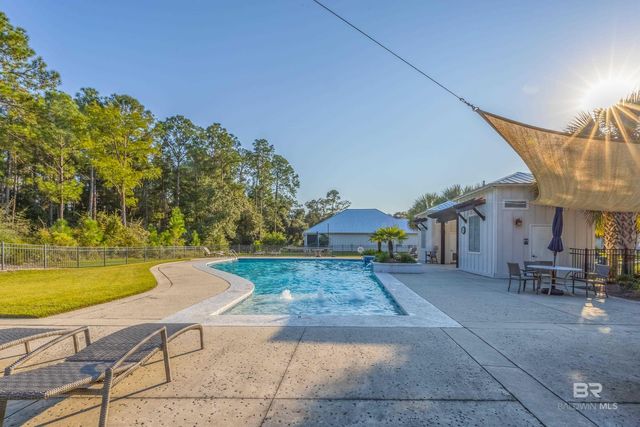 2616 Arcadia Street, Gulf Shores, AL 36542
