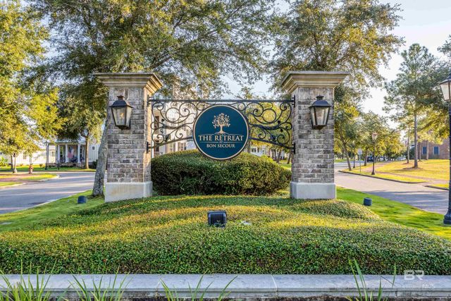 2616 Arcadia Street, Gulf Shores, AL 36542