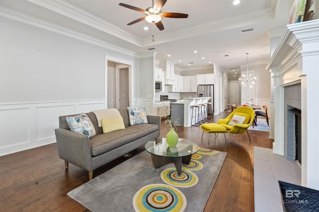 2616 Arcadia Street, Gulf Shores, AL 36542
