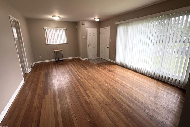 26260 Marlene Street, Roseville, MI 48066