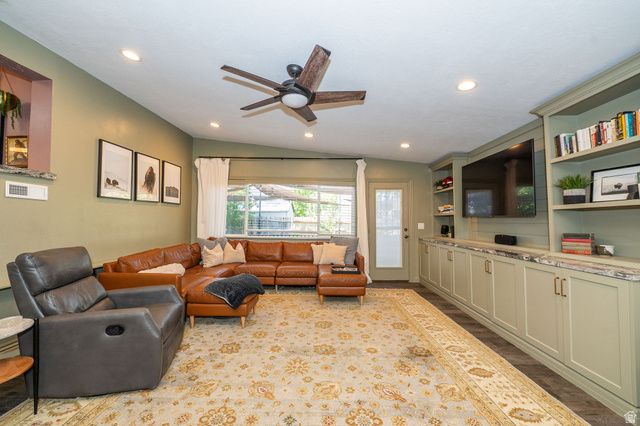 4833 S VAN BUREN AVE, Ogden, UT 84403