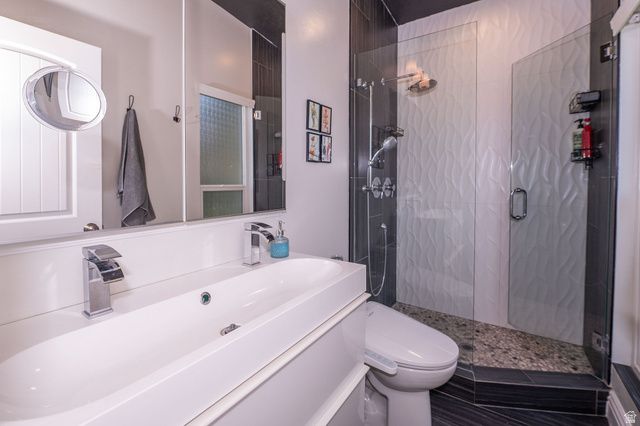 4833 S VAN BUREN AVE, Ogden, UT 84403