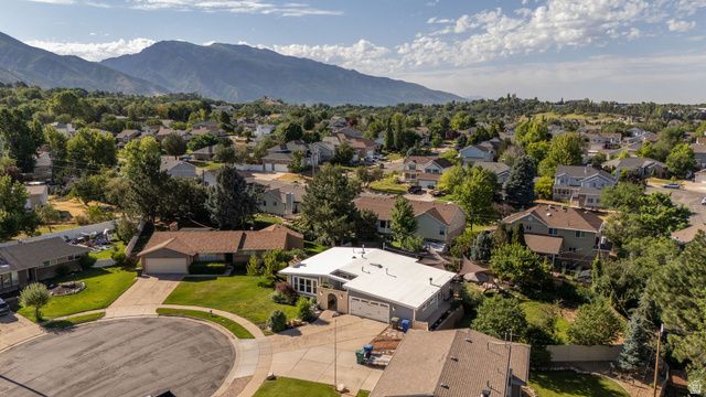 4833 S VAN BUREN AVE, Ogden, UT 84403