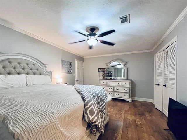 425 Lawrence Lane, Vidor, TX 77662