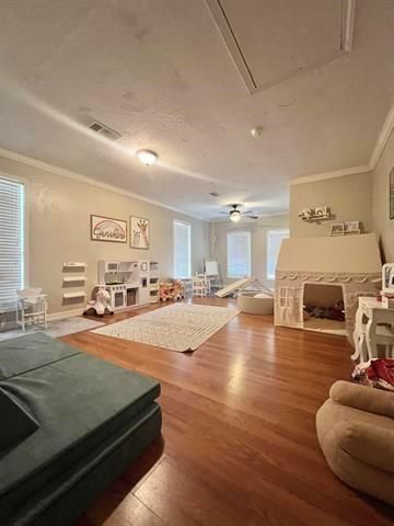 425 Lawrence Lane, Vidor, TX 77662