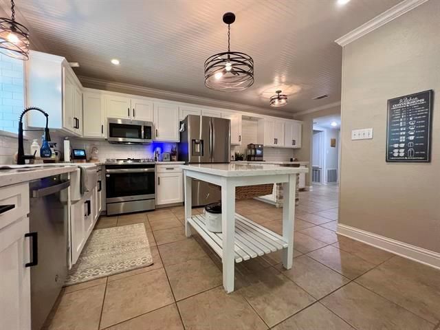 425 Lawrence Lane, Vidor, TX 77662