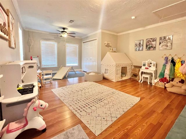 425 Lawrence Lane, Vidor, TX 77662