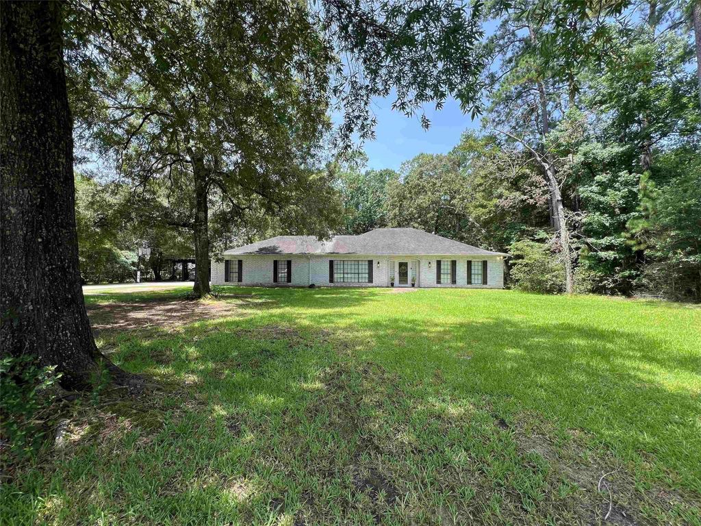 425 Lawrence Lane, Vidor, TX 77662