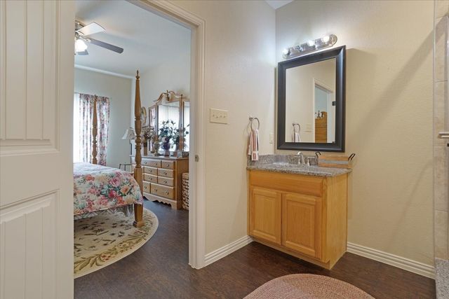 732 E Bullock Street, Denison, TX 75021