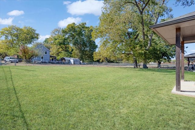 732 E Bullock Street, Denison, TX 75021