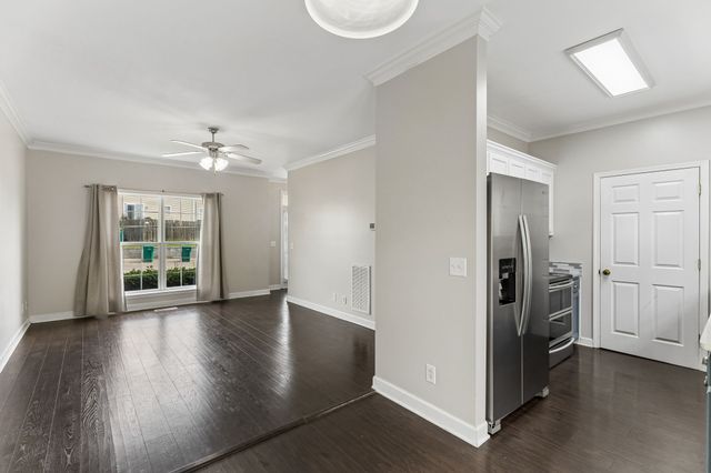 2271 Dewey Dr Apt J4, Spring Hill, TN 37174
