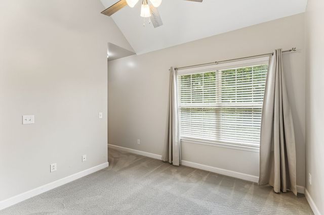2271 Dewey Dr Apt J4, Spring Hill, TN 37174