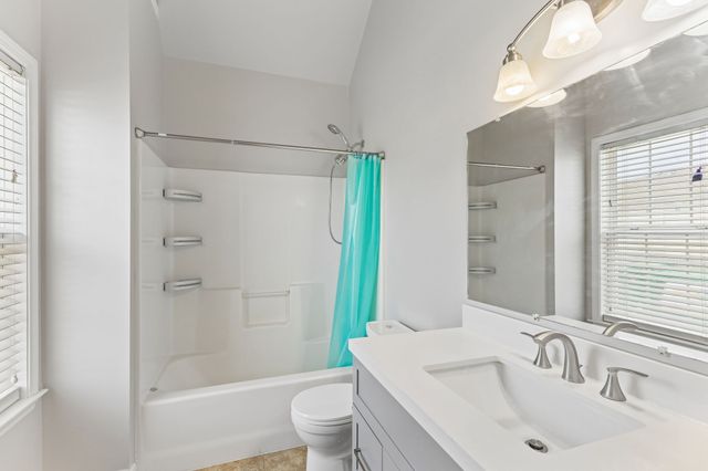 2271 Dewey Dr Apt J4, Spring Hill, TN 37174
