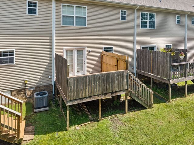 2271 Dewey Dr Apt J4, Spring Hill, TN 37174
