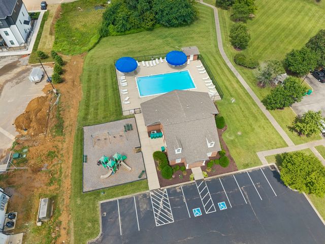 2271 Dewey Dr Apt J4, Spring Hill, TN 37174