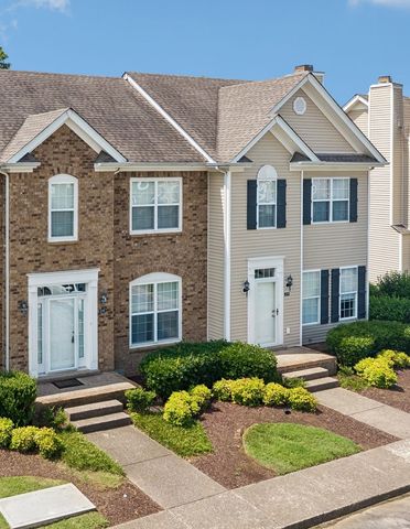 2271 Dewey Dr Apt J4, Spring Hill, TN 37174