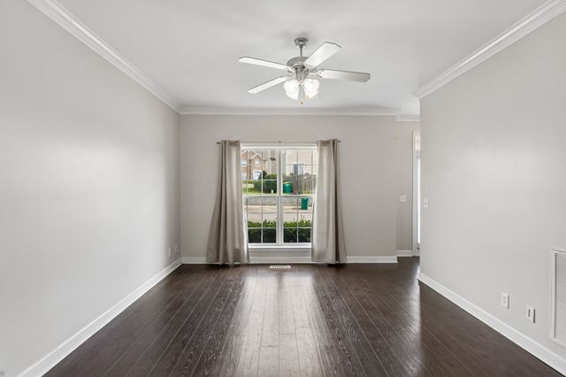 2271 Dewey Dr Apt J4, Spring Hill, TN 37174