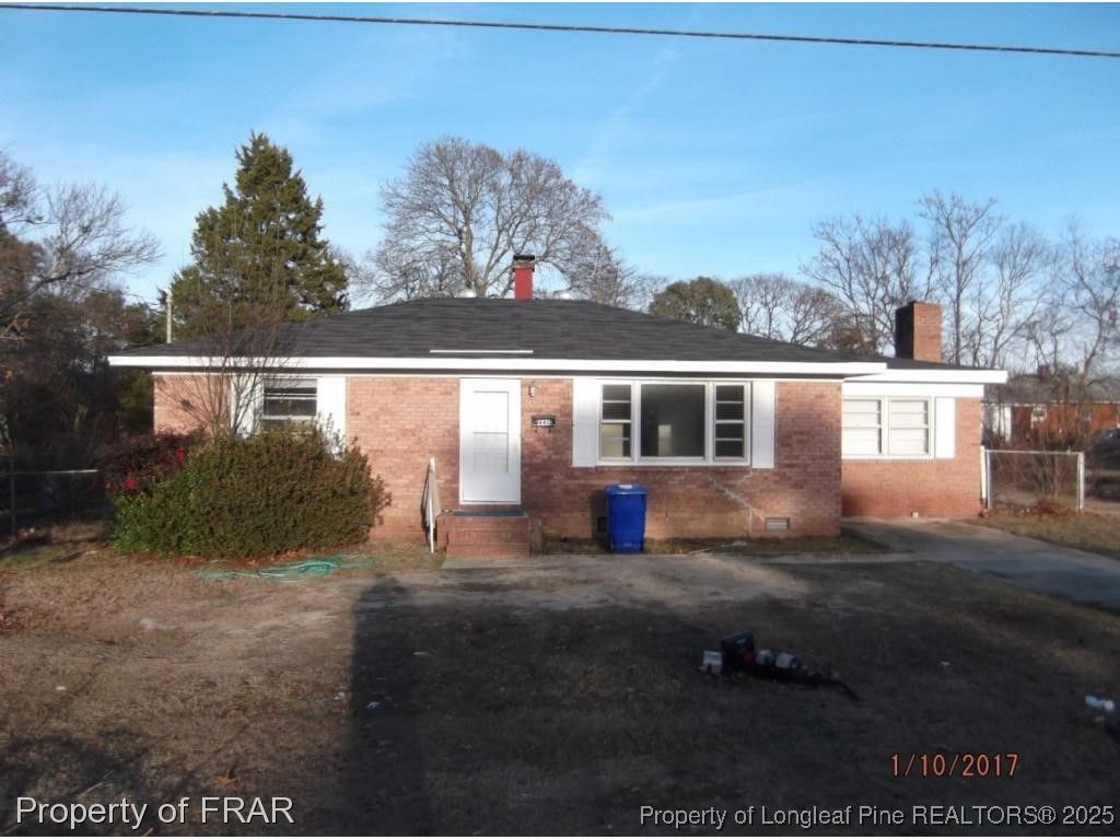 440 N Grogg Street, Spring Lake, NC 28390