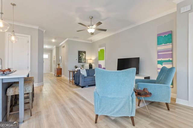 6829 Bungalow Road, Flowery Branch, GA 30542