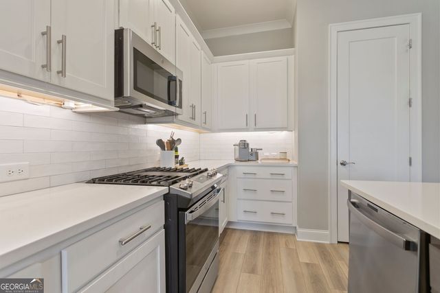 6829 Bungalow Road, Flowery Branch, GA 30542