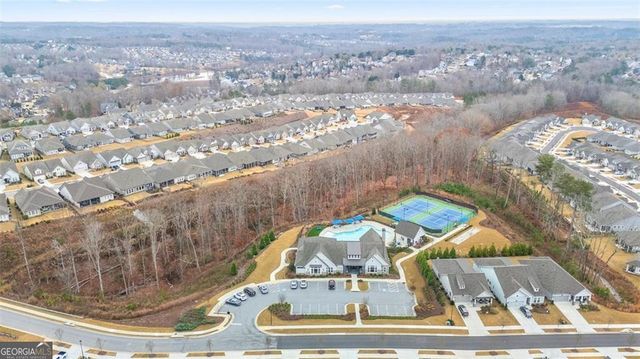 6829 Bungalow Road, Flowery Branch, GA 30542