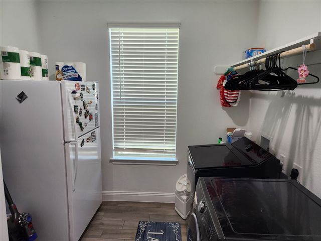 1000 Nogalito Avenue, Crowley, TX 76036