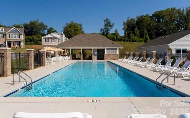 734 Fountain Park Boulevard, Asheville, NC 28806