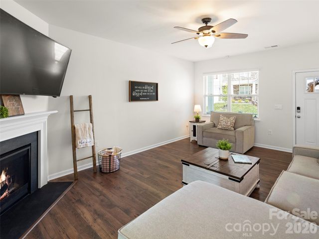 734 Fountain Park Boulevard, Asheville, NC 28806