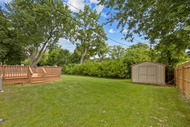 1441 Maple Lane, Elgin, IL 60123