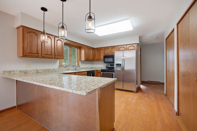 1441 Maple Lane, Elgin, IL 60123
