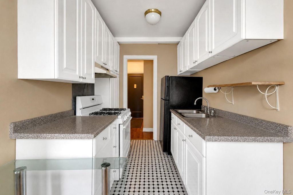 433 W 34th Street 2N, New York (manhattan), NY 10001 — photo 4
