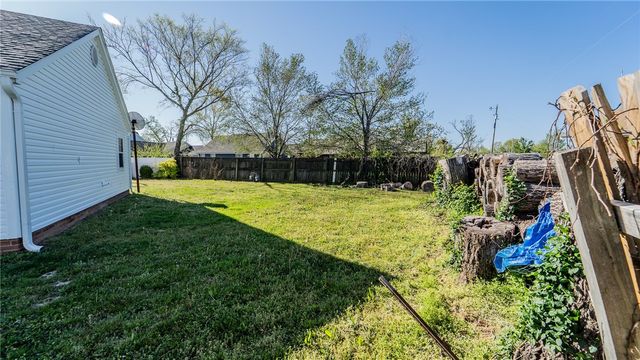 2416 Mulberry Street, Rogers, AR 72758