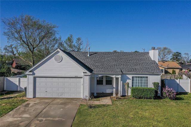 2416 Mulberry Street, Rogers, AR 72758