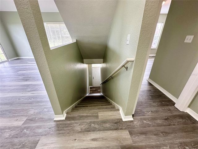 10534 WHITE LAKE COURT 10534, Tampa, FL 33626