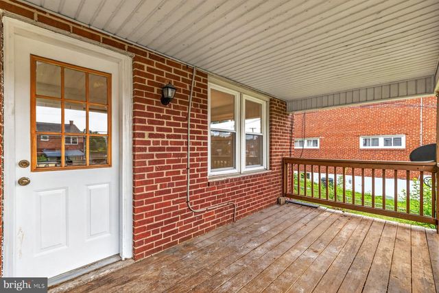 1524 BARKLEY AVE, Baltimore, MD 21221