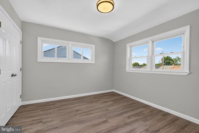 1524 BARKLEY AVE, Baltimore, MD 21221
