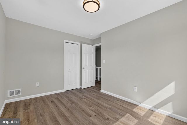 1524 BARKLEY AVE, Baltimore, MD 21221
