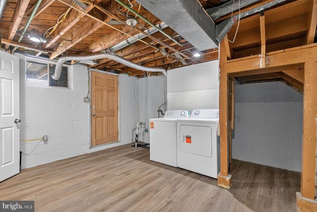 1524 BARKLEY AVE, Baltimore, MD 21221
