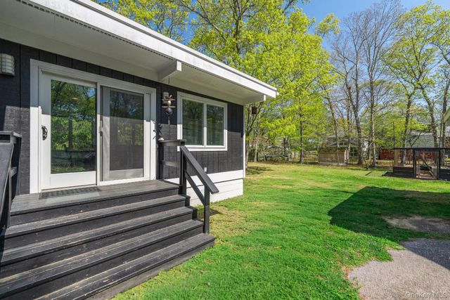 865 Track Avenue, Cutchogue, NY 11935