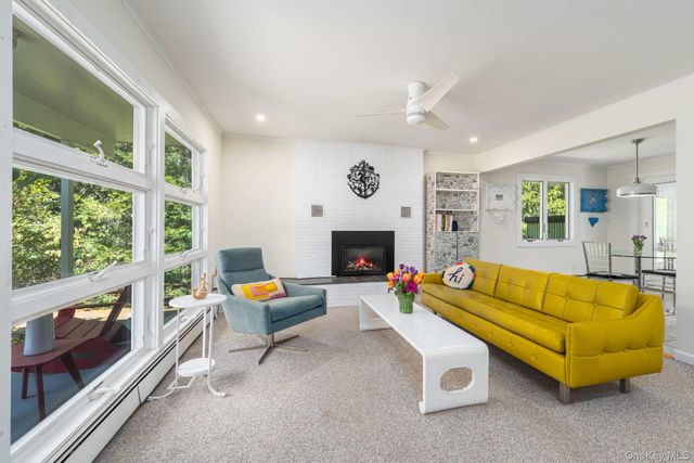 865 Track Avenue, Cutchogue, NY 11935