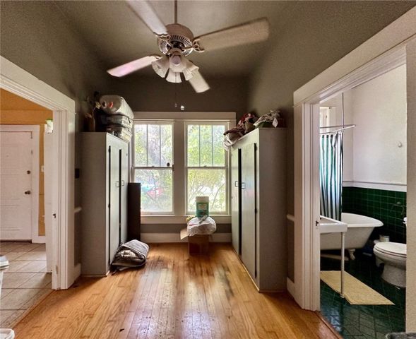 518 E Kenedy Ave, Kingsville, TX 78363