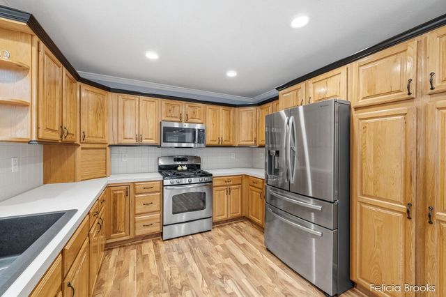 3123 140th Avenue, Dorr, MI 49323
