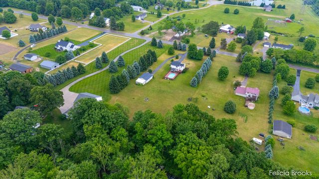 3123 140th Avenue, Dorr, MI 49323