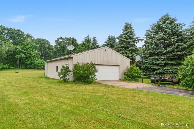 3123 140th Avenue, Dorr, MI 49323