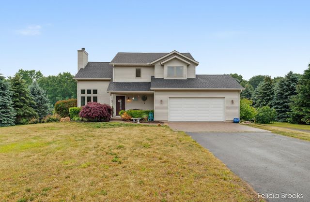3123 140th Avenue, Dorr, MI 49323